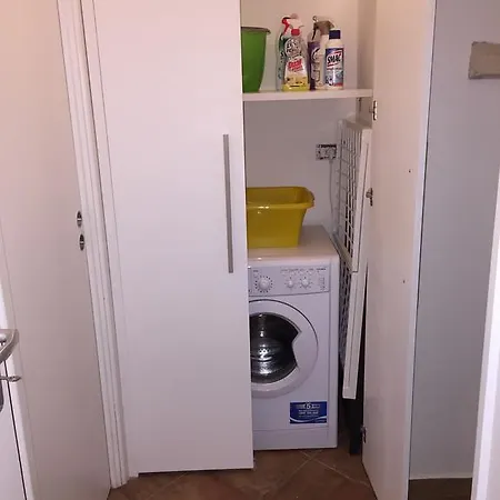 Semesterbostad Calarossa *