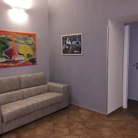 Semesterbostad Calarossa