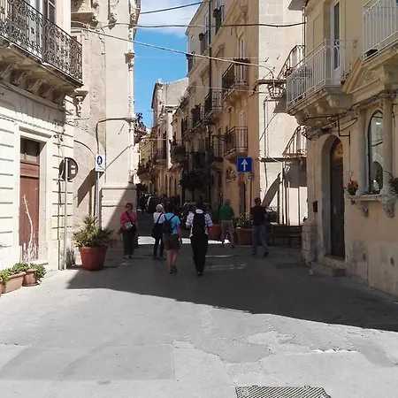 Calarossa Syracuse
